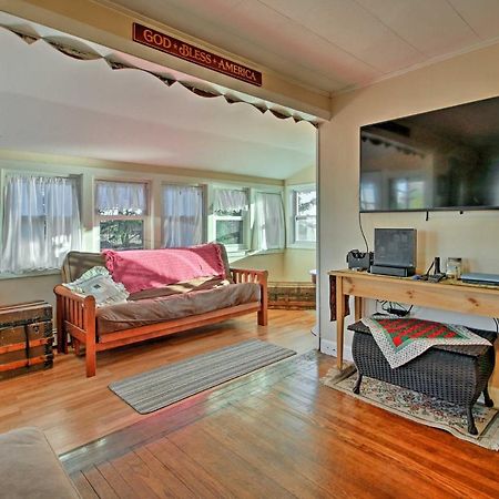 Cozy Buzzards Bay Home Steps To Cape Cod Canal! Bourne Eksteriør bilde