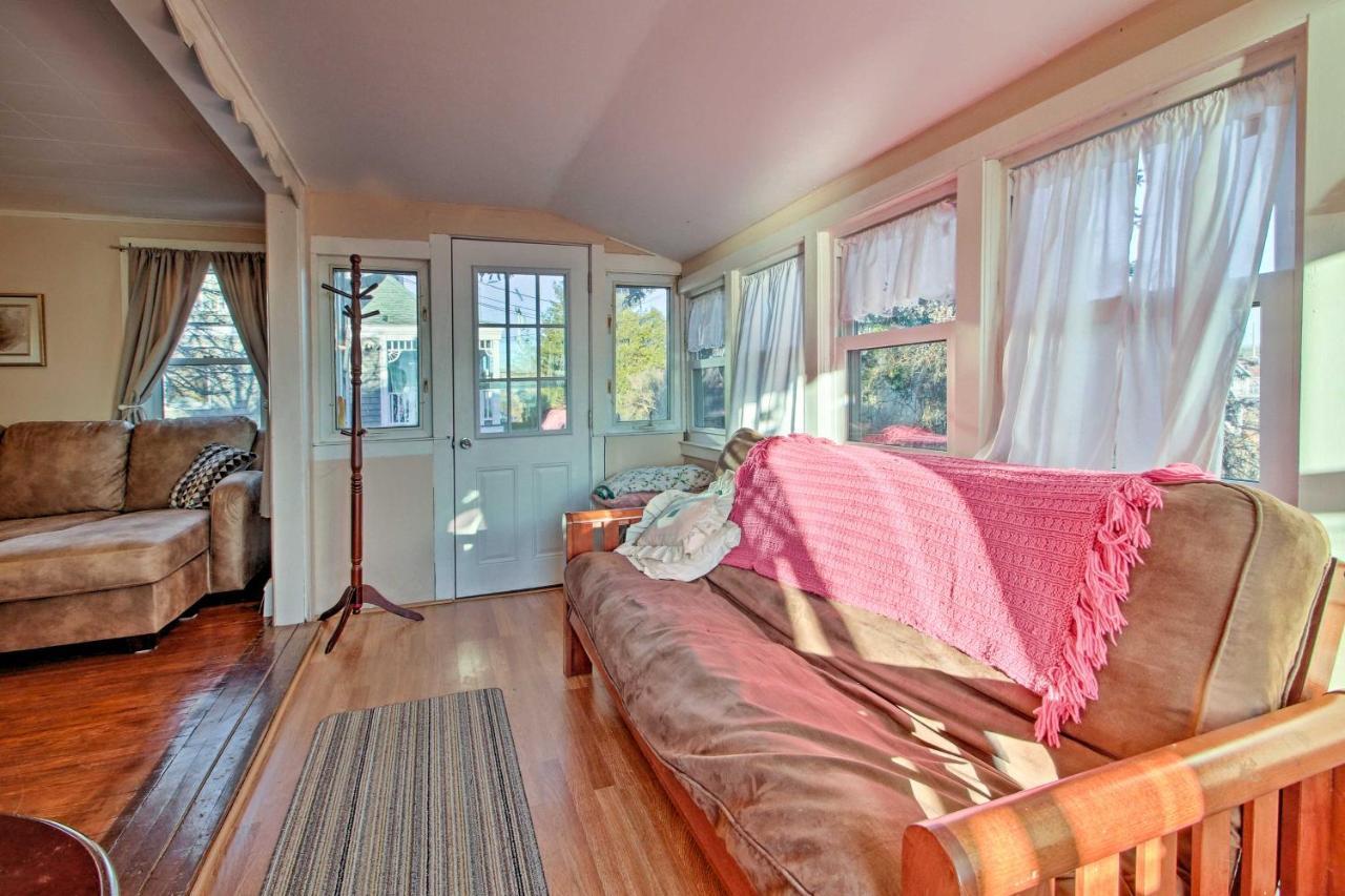 Cozy Buzzards Bay Home Steps To Cape Cod Canal! Bourne Eksteriør bilde
